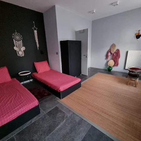 Bb Guesthouse Wezembeek-Oppem Eksteriør billede